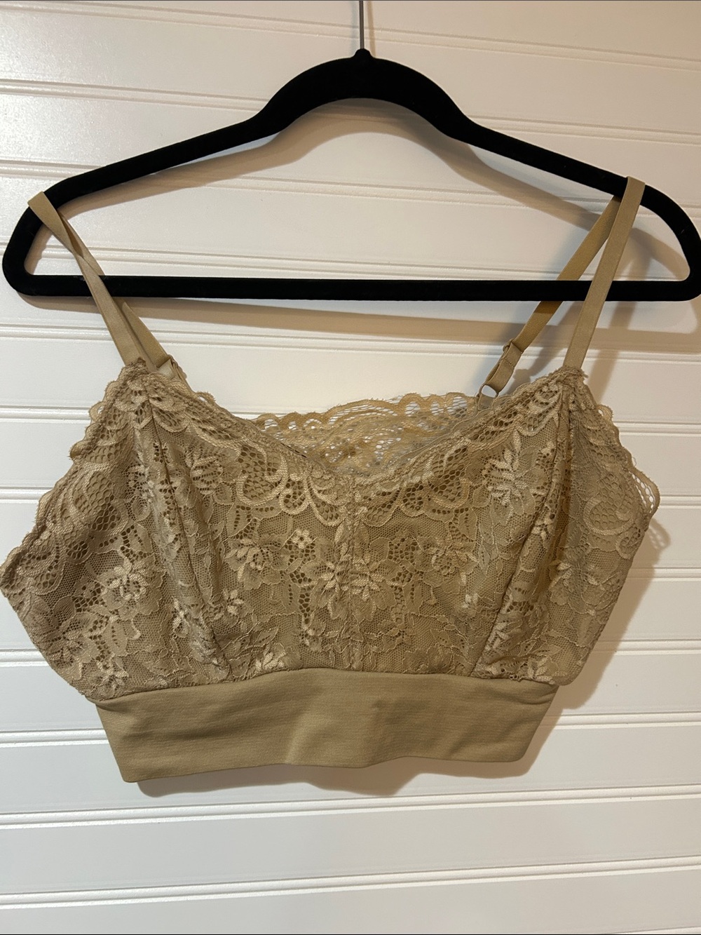 Rhonda Shear 1x Women's Lace Everyday Bralette 9342 Beige Wireless Lace Padded